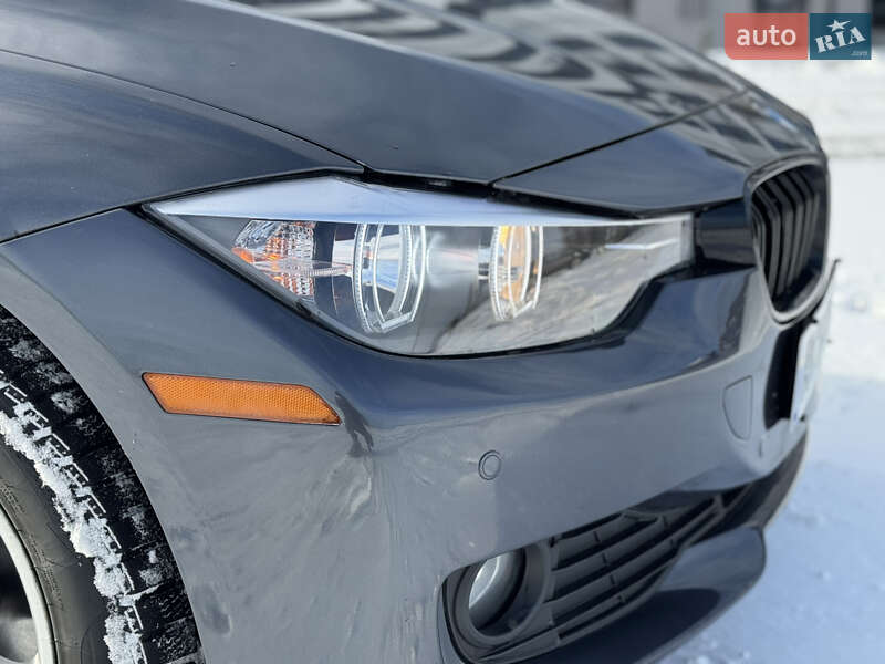 Седан BMW 3 Series 2015 в Рівному