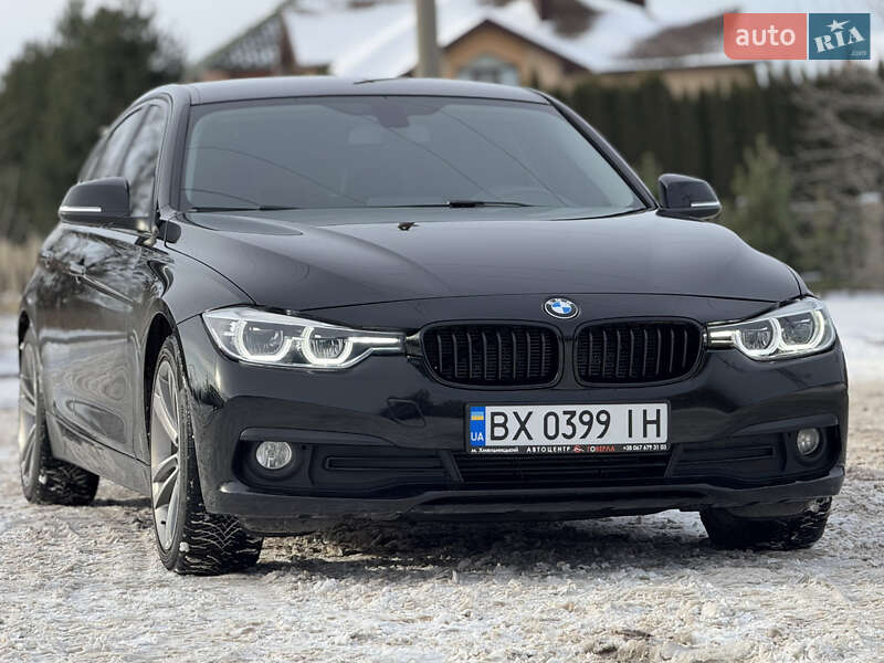 Седан BMW 3 Series 2017 в Хмельницком