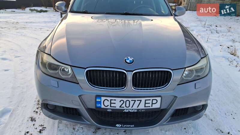 Седан BMW 3 Series 2009 в Черновцах