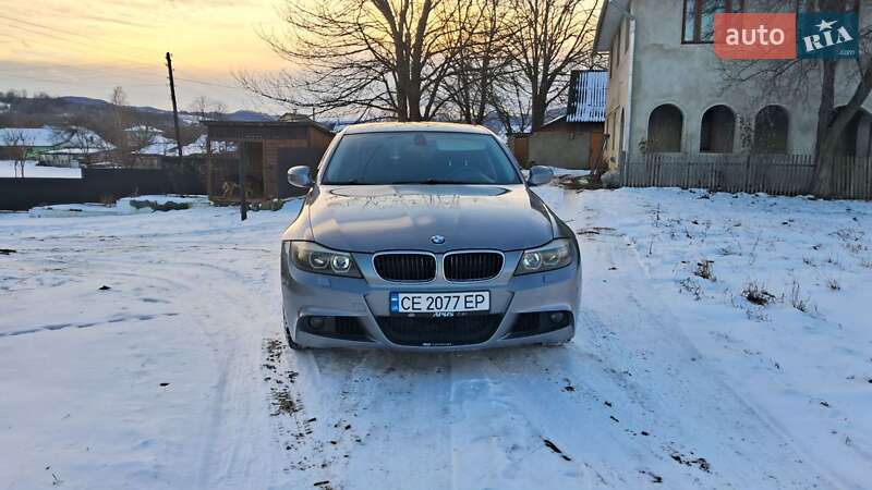 Седан BMW 3 Series 2009 в Черновцах