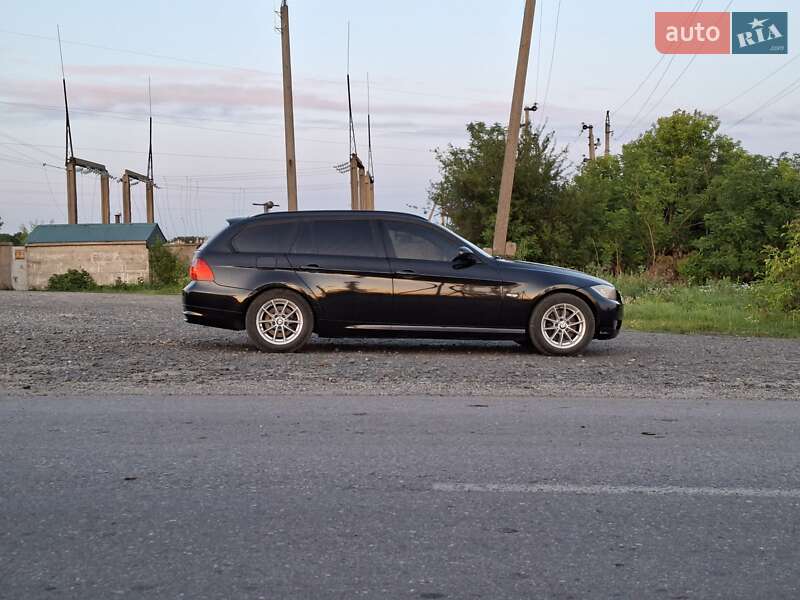 Универсал BMW 3 Series 2011 в Хмельницком
