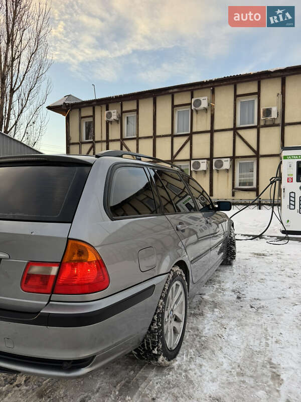 Универсал BMW 3 Series 2003 в Софиевской Борщаговке