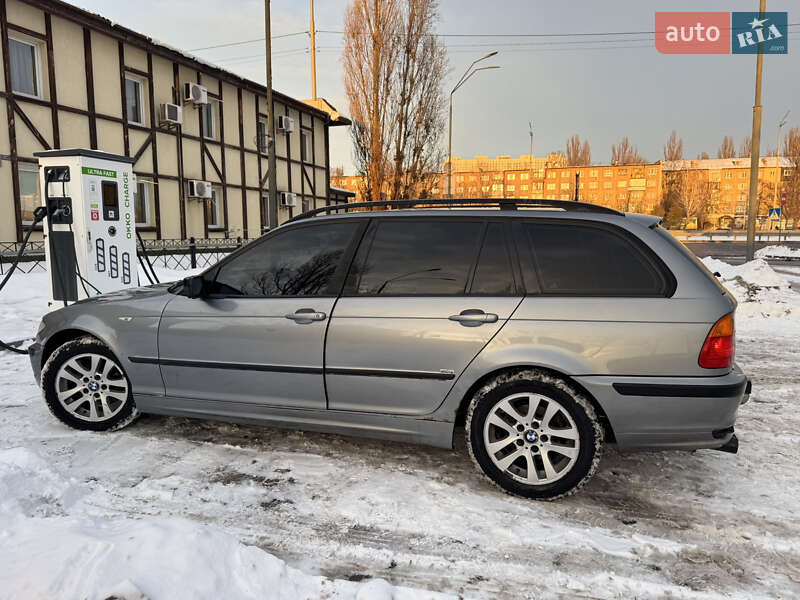 Универсал BMW 3 Series 2003 в Софиевской Борщаговке