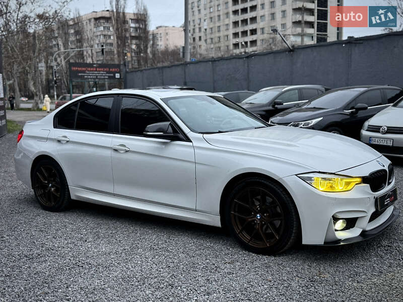Седан BMW 3 Series 2014 в Києві
