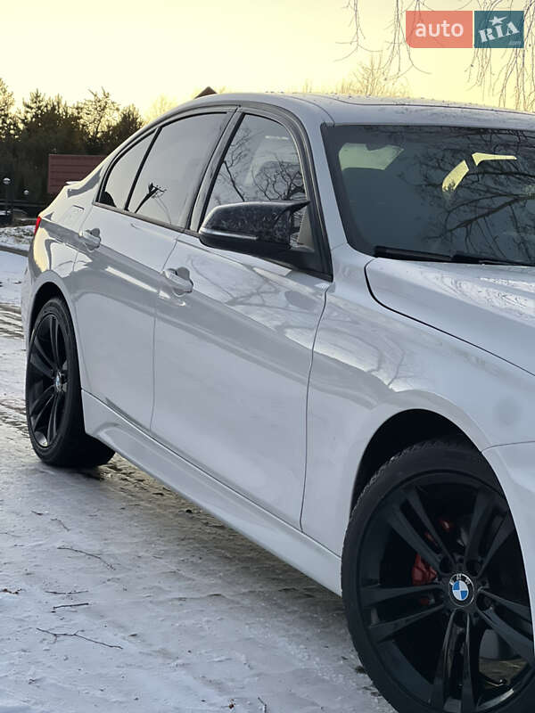 Седан BMW 3 Series 2016 в Львове фото 25 Седан BMW 3 Series 2016 в Львове