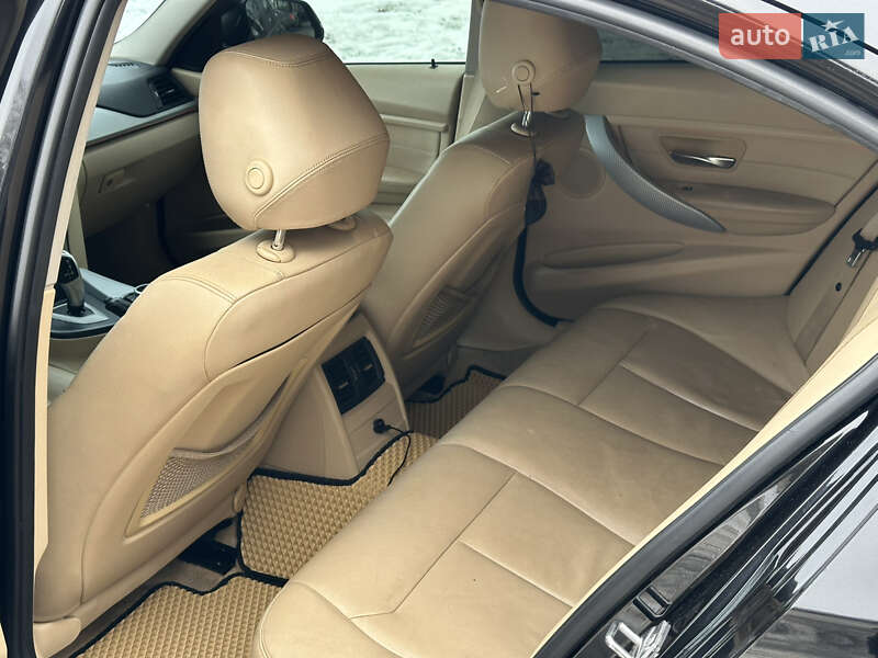 Седан BMW 3 Series 2012 в Вінниці