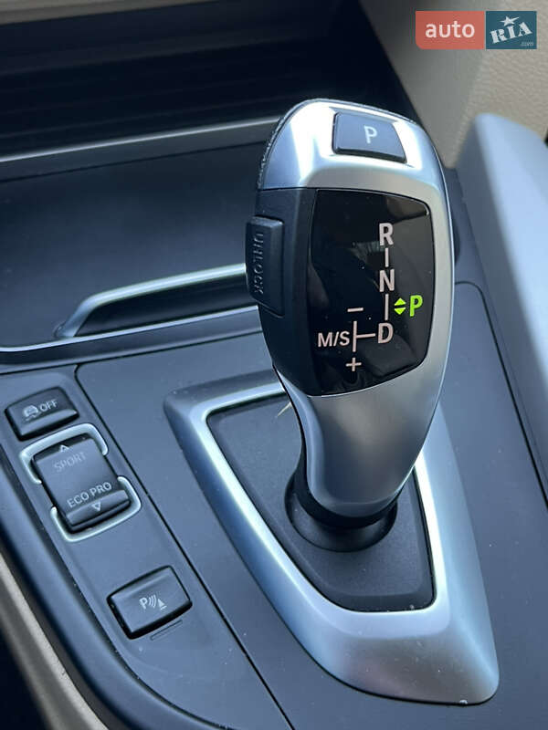 Седан BMW 3 Series 2017 в Броварах