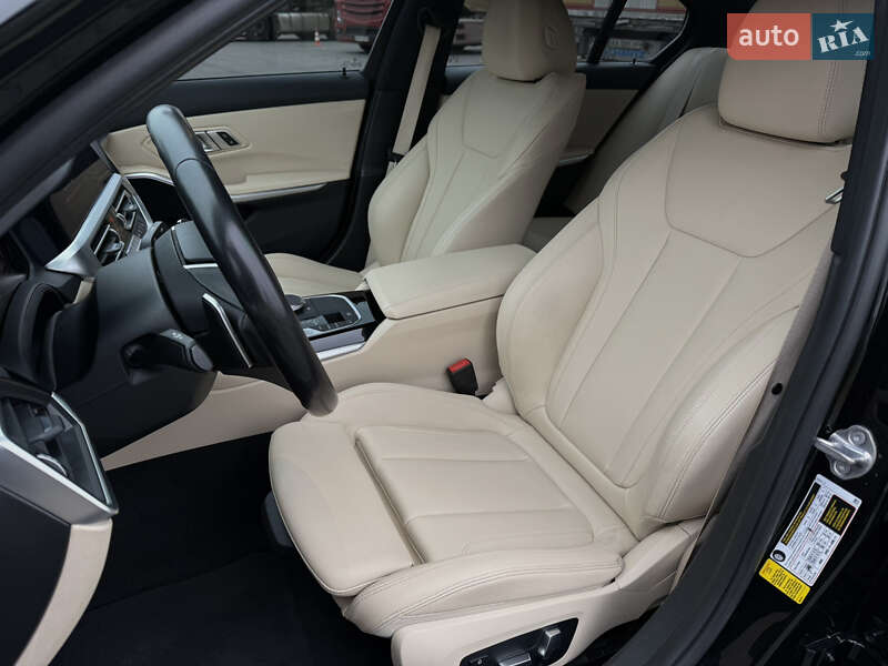 Седан BMW 3 Series 2019 в Ковеле