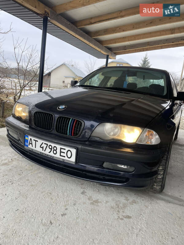 Седан BMW 3 Series 2001 в Болехове