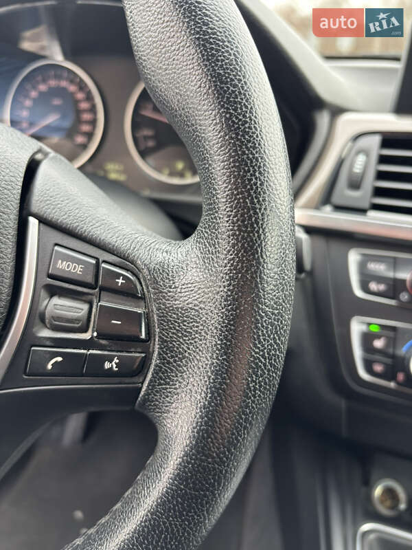 Седан BMW 3 Series 2014 в Львове фото 22 Седан BMW 3 Series 2014 в Львове