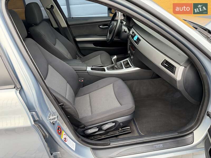 Седан BMW 3 Series 2006 в Белой Церкви