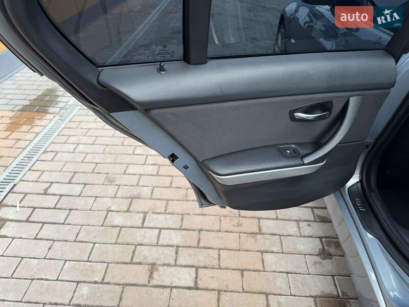 Седан BMW 3 Series 2006 в Белой Церкви