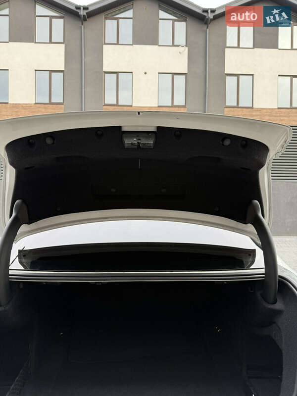 Седан BMW 3 Series 2018 в Одессе фото 101 Седан BMW 3 Series 2018 в Одессе