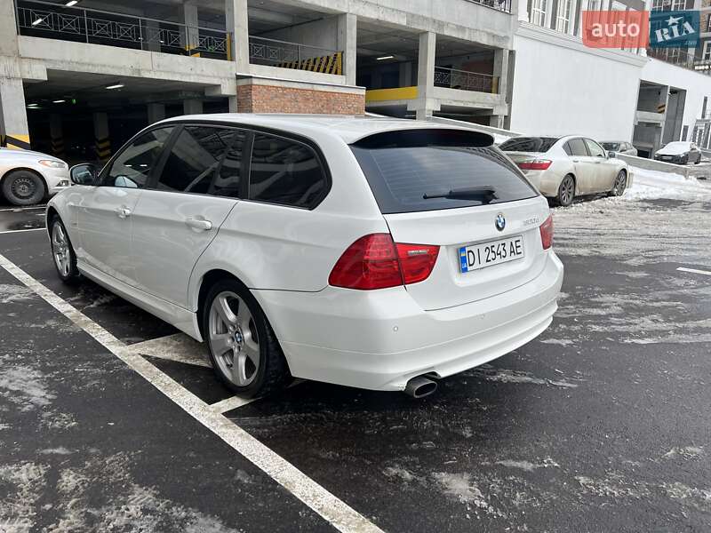 Універсал BMW 3 Series 2009 в Києві