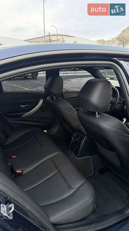 Седан BMW 3 Series 2017 в Києві