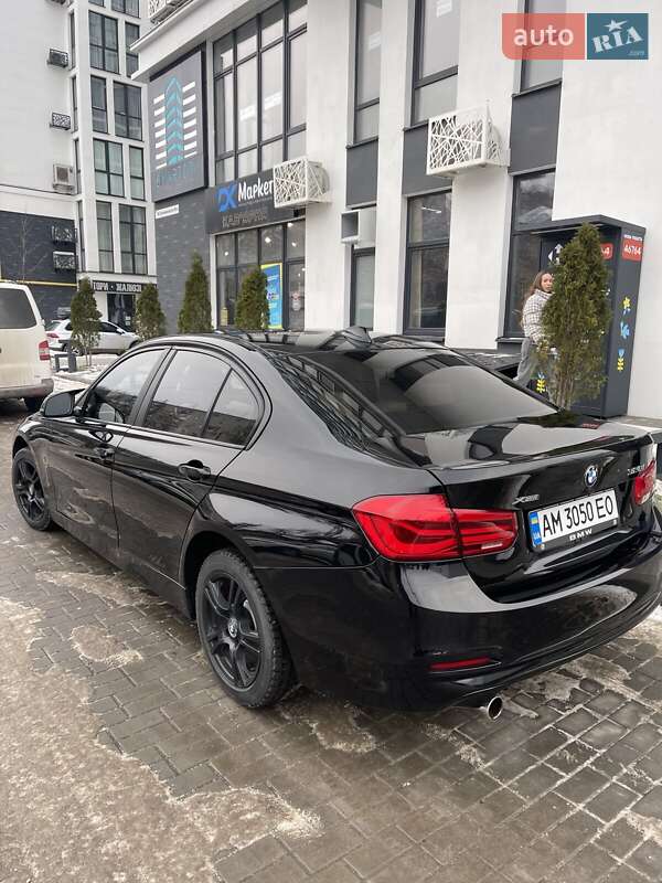 Седан BMW 3 Series 2017 в Житомире