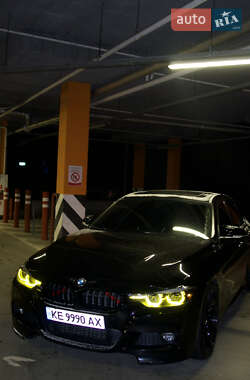 Седан BMW 3 Series 2018 в Києві