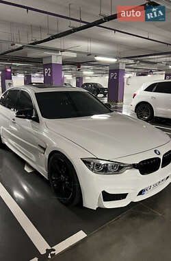 Седан BMW 3 Series 2016 в Киеве