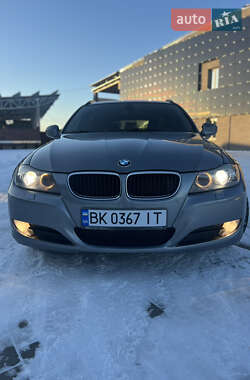 Універсал BMW 3 Series 2010 в Костопілі