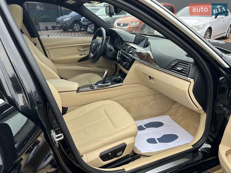 Седан BMW 3 Series 2013 в Знам'янці