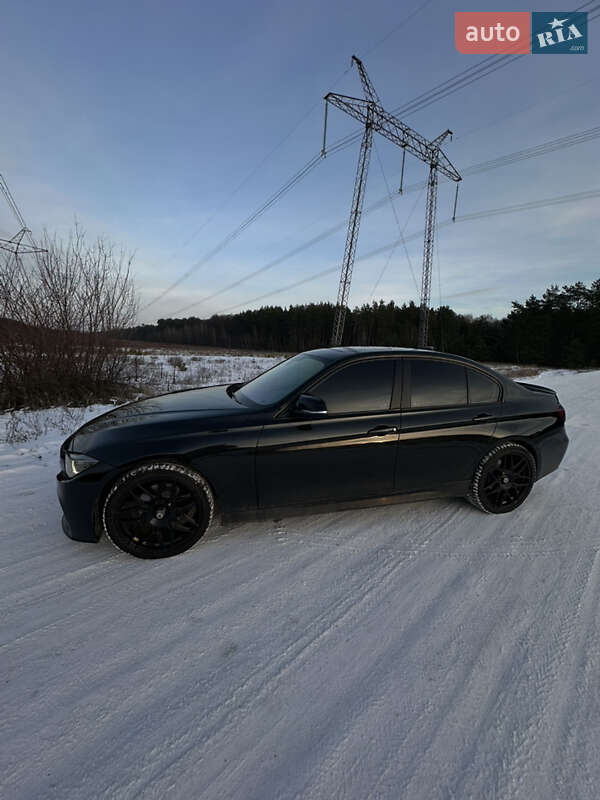 Седан BMW 3 Series 2014 в Рівному