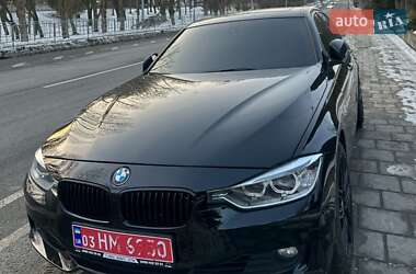 Седан BMW 3 Series 2015 в Львові