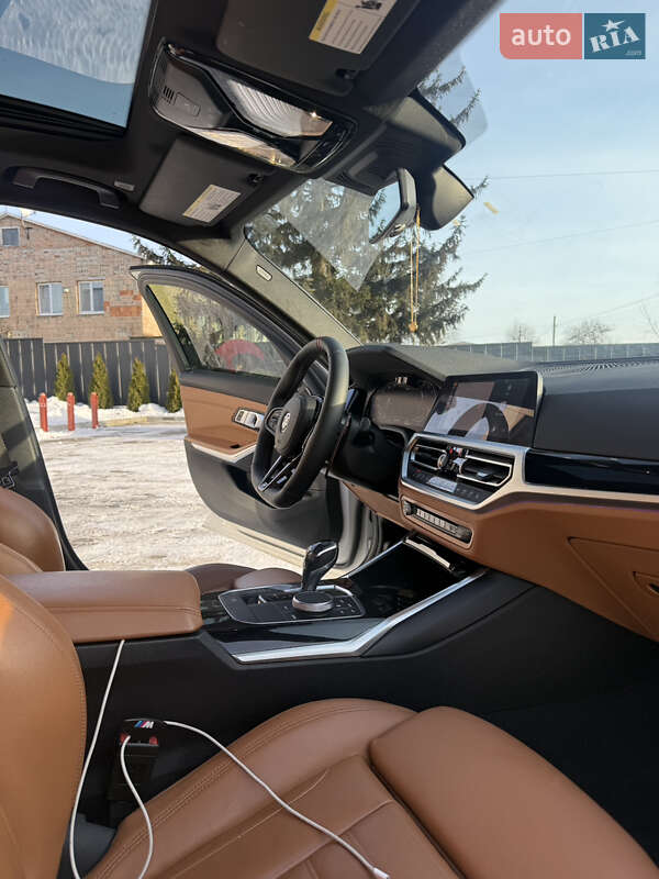 Седан BMW 3 Series 2019 в Луцке