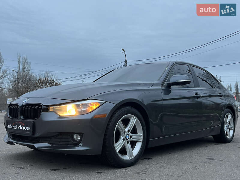 Седан BMW 3 Series 2013 в Николаеве