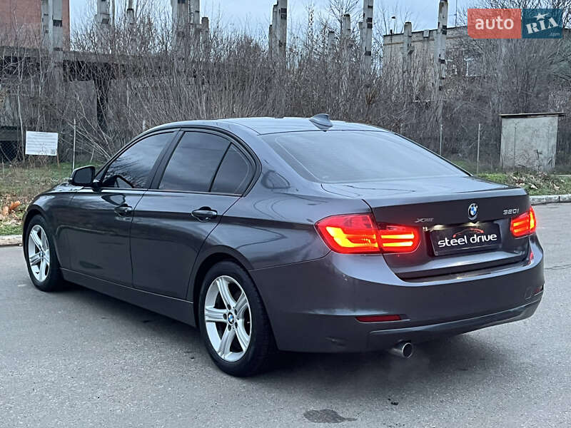Седан BMW 3 Series 2013 в Николаеве