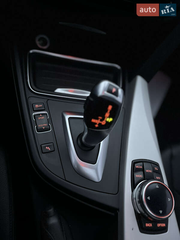 Седан BMW 3 Series 2013 в Николаеве