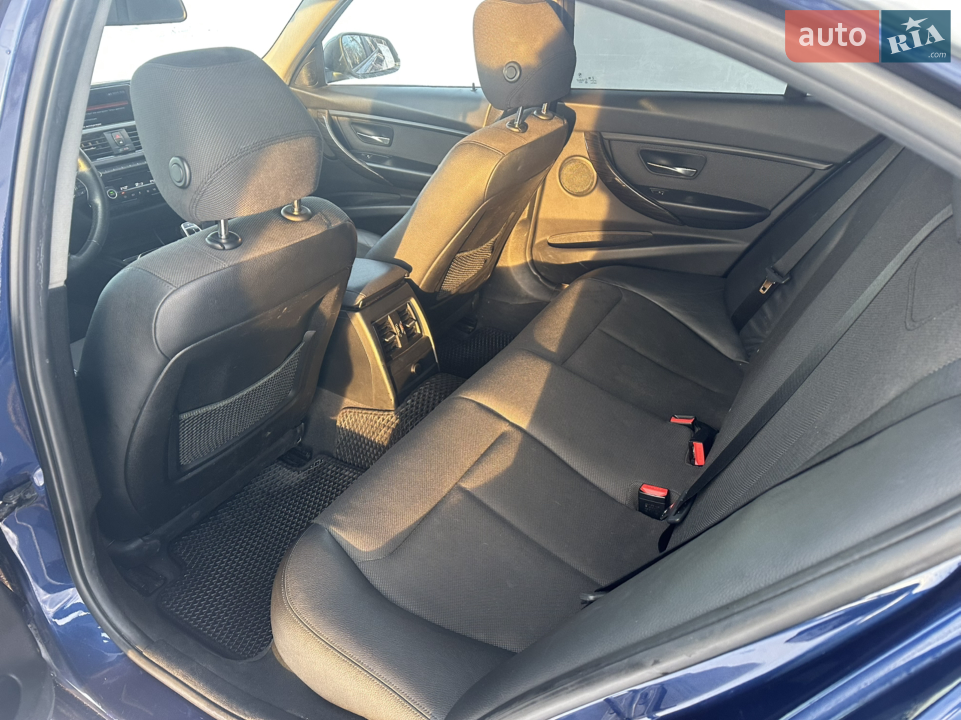 2017 BMW 3er - мініатюра 10