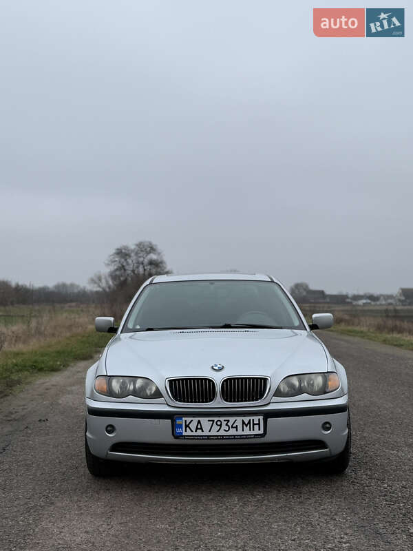 BMW 3 Series 2004