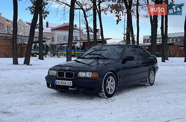 Седан BMW 3 Series 1996 в Софиевской Борщаговке