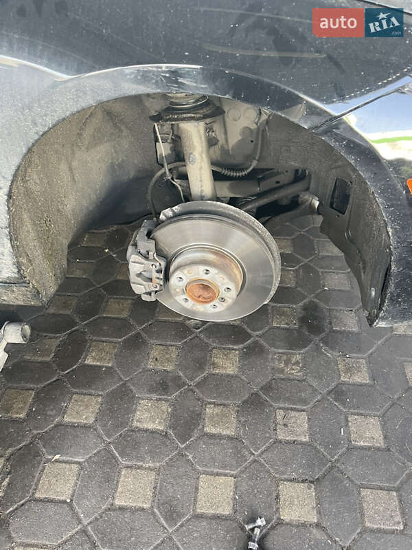 Седан BMW 3 Series 2018 в Одессе фото 73 Седан BMW 3 Series 2018 в Одессе