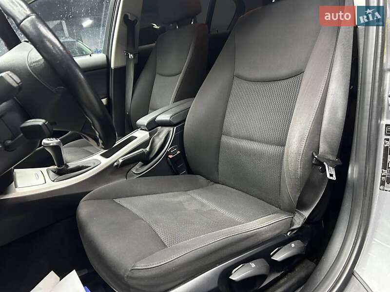 Седан BMW 3 Series 2011 в Черновцах фото 9 Седан BMW 3 Series 2011 в Черновцах