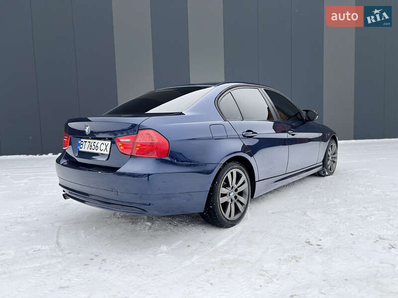 Седан BMW 3 Series 2010 в Хмельницькому