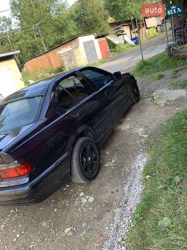 Седан BMW 3 Series 1993 в Сколе