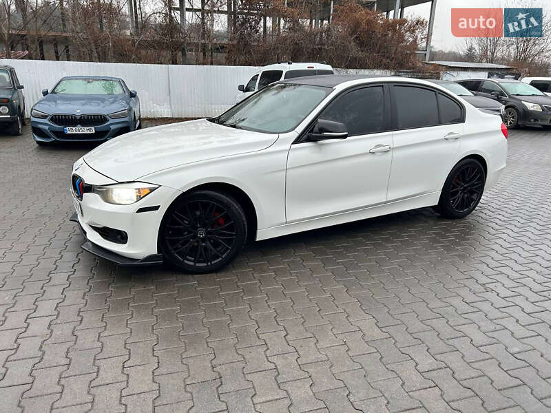 Седан BMW 3 Series 2012 в Виннице