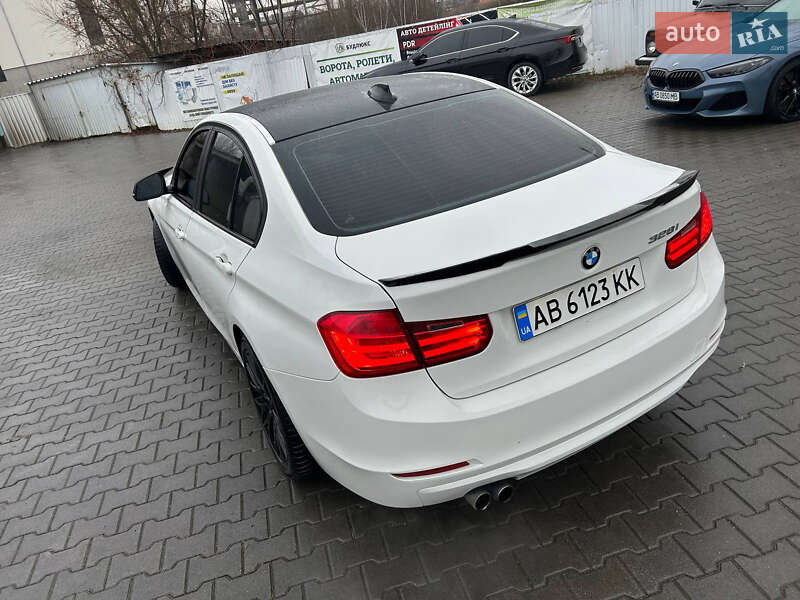 Седан BMW 3 Series 2012 в Виннице