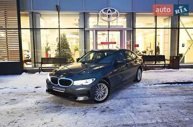 Седан BMW 3 Series 2021 в Києві