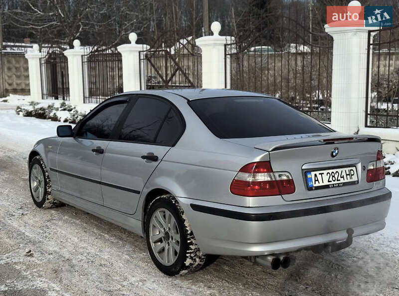 Седан BMW 3 Series 2003 в Тростянці