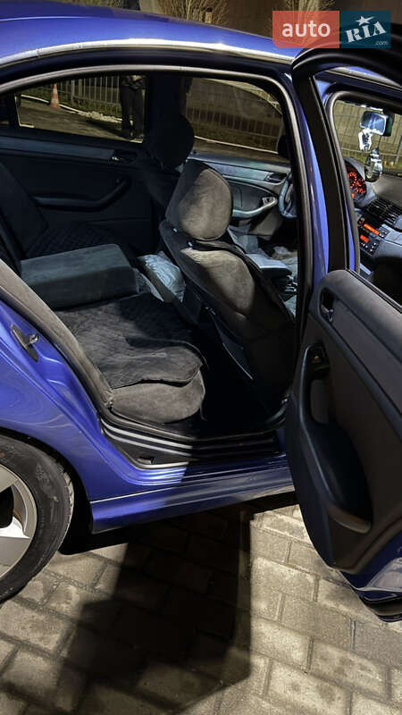 Седан BMW 3 Series 1999 в Буче