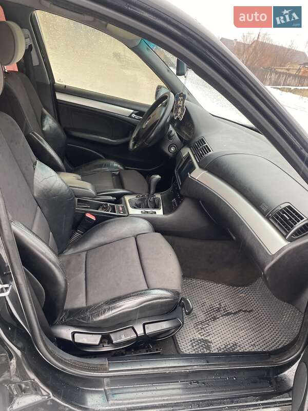 Седан BMW 3 Series 2002 в Звенигородке