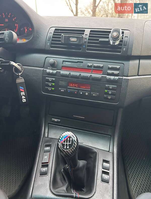 Седан BMW 3 Series 2002 в Днепре