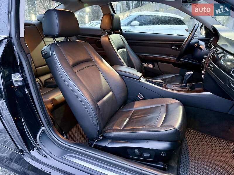 Купе BMW 3 Series 2011 в Харькове фото 10 Купе BMW 3 Series 2011 в Харькове