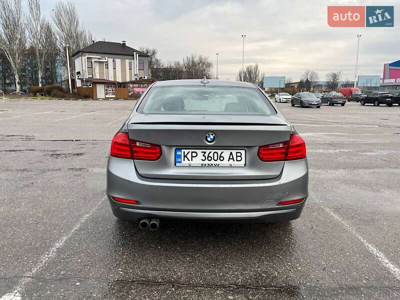 Седан BMW 3 Series 2012 в Запорожье