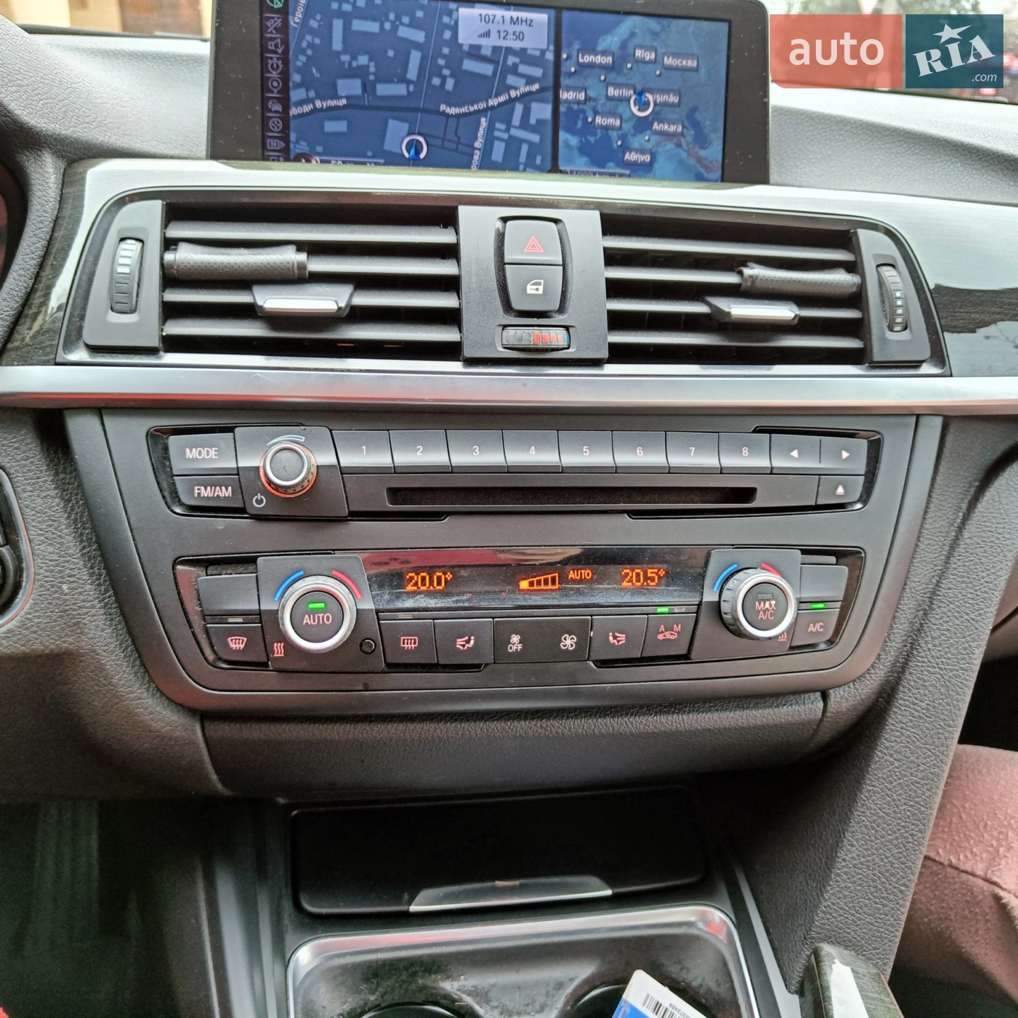 2015 BMW 3er - мініатюра 15