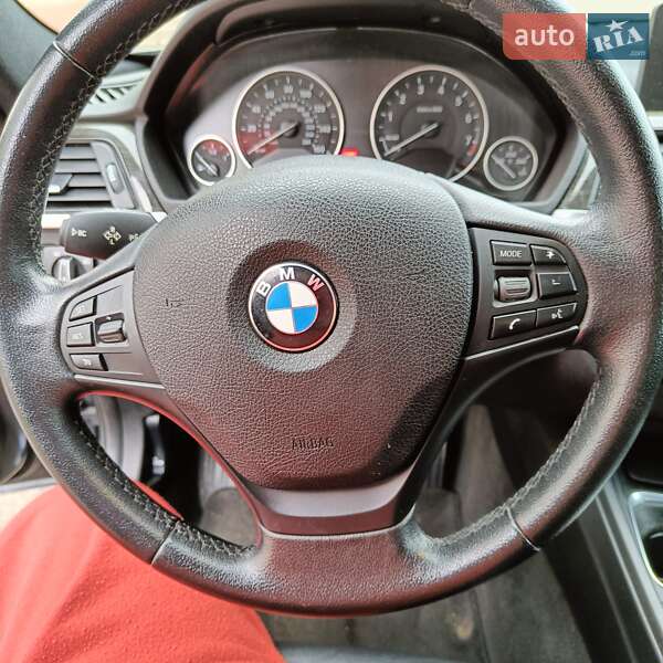 Седан BMW 3 Series 2015 в Миколаєві фото 18 Седан BMW 3 Series 2015 в Миколаєві