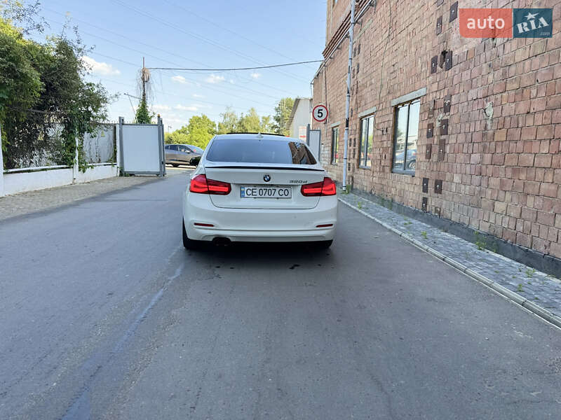 Седан BMW 3 Series 2017 в Чернівцях