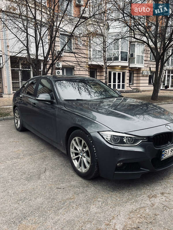 Седан BMW 3 Series 2015 в Полтаве фото 3 Седан BMW 3 Series 2015 в Полтаве